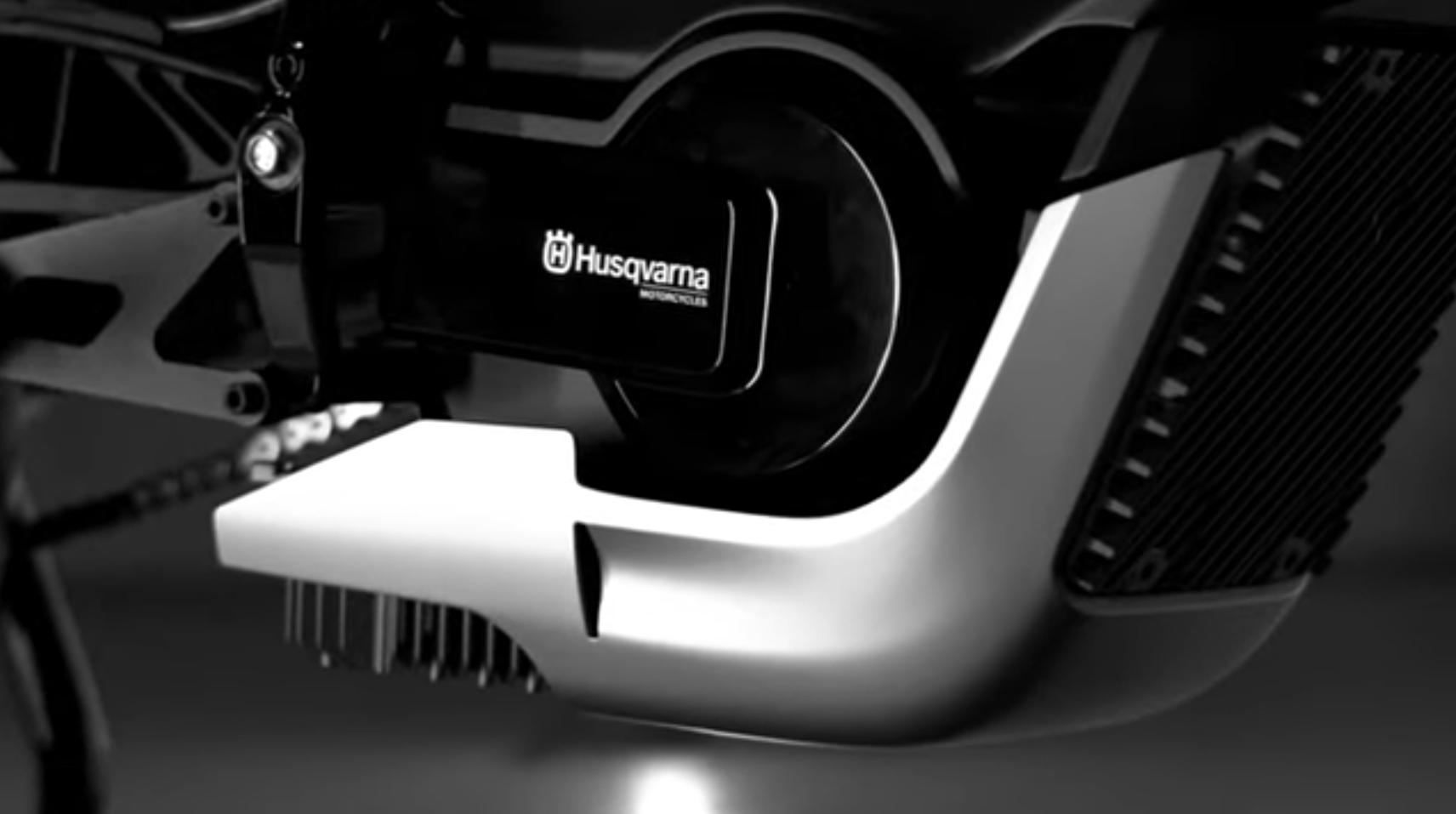 Husqvarna E-Pilen studio